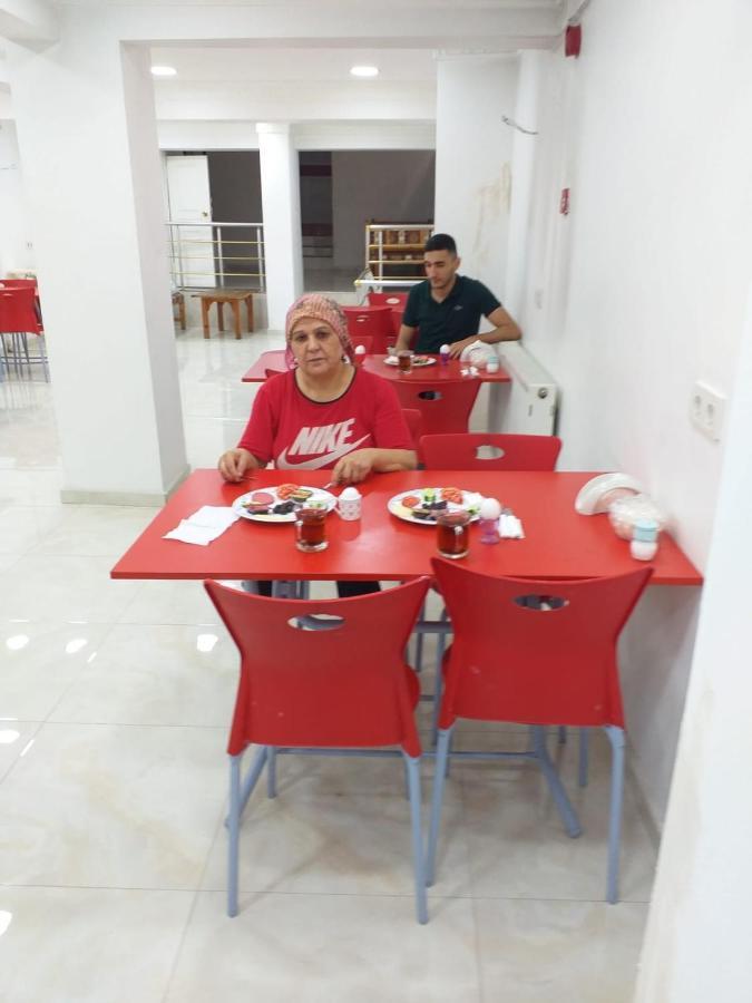 איסטמבול Stad Pansiyon Aile מראה חיצוני תמונה